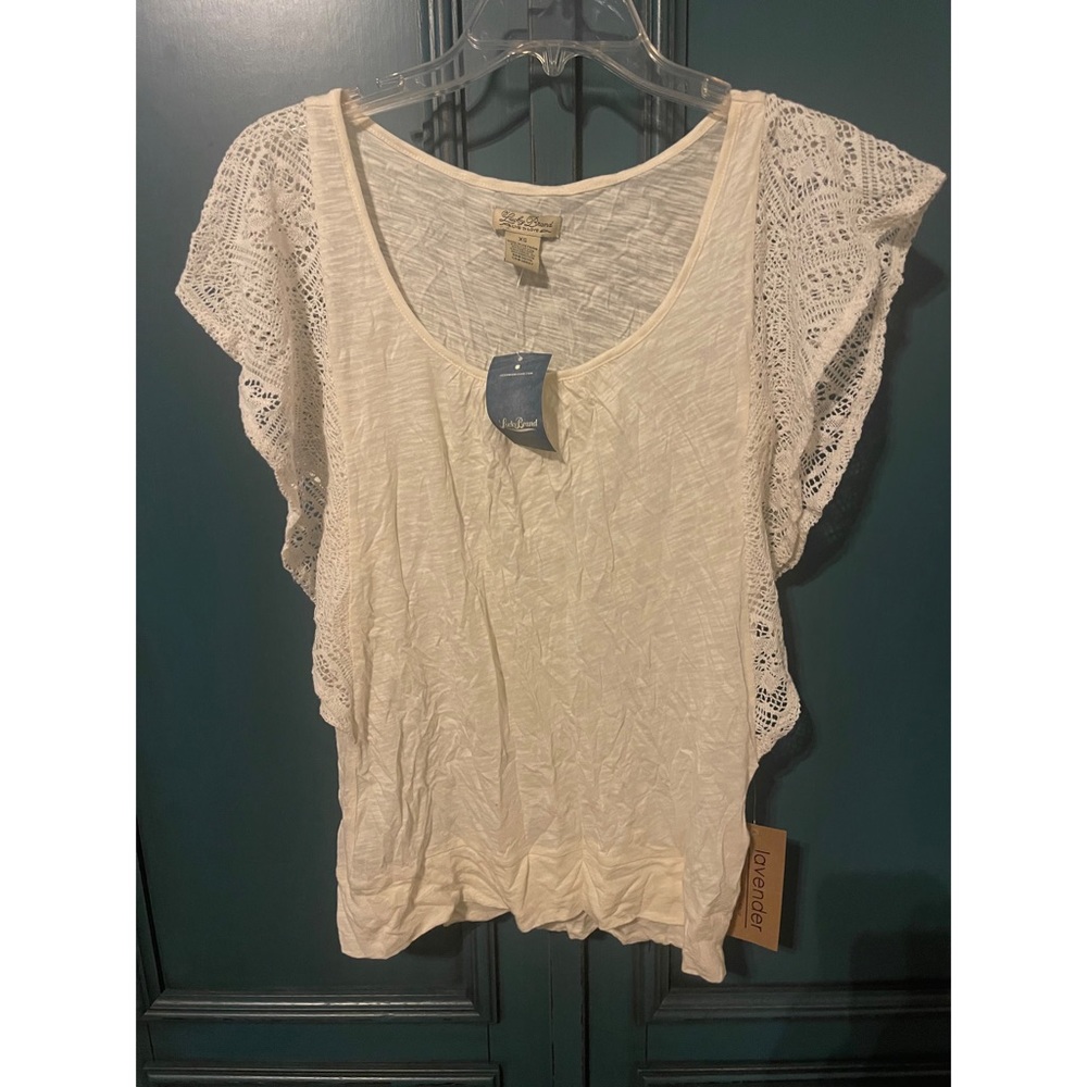 Lucky Brand flutter sleeve top